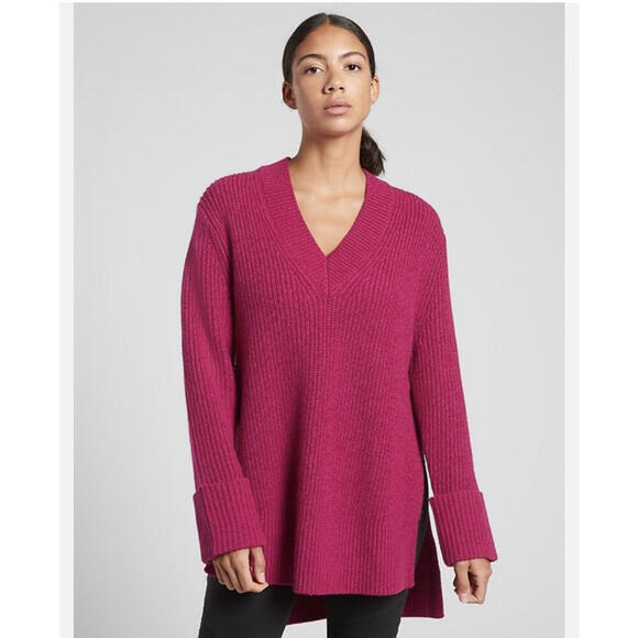 NWT Athleta Ribbed V-Neck Sweater - Shasta Neck Design - Picture 1 of 8
